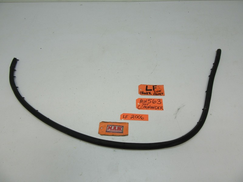 fit 06-10 JEEP COMMANDER LEFT FRONT DOOR RUBBER SEAL STRIP MOLDING CLIPS TO DOOR