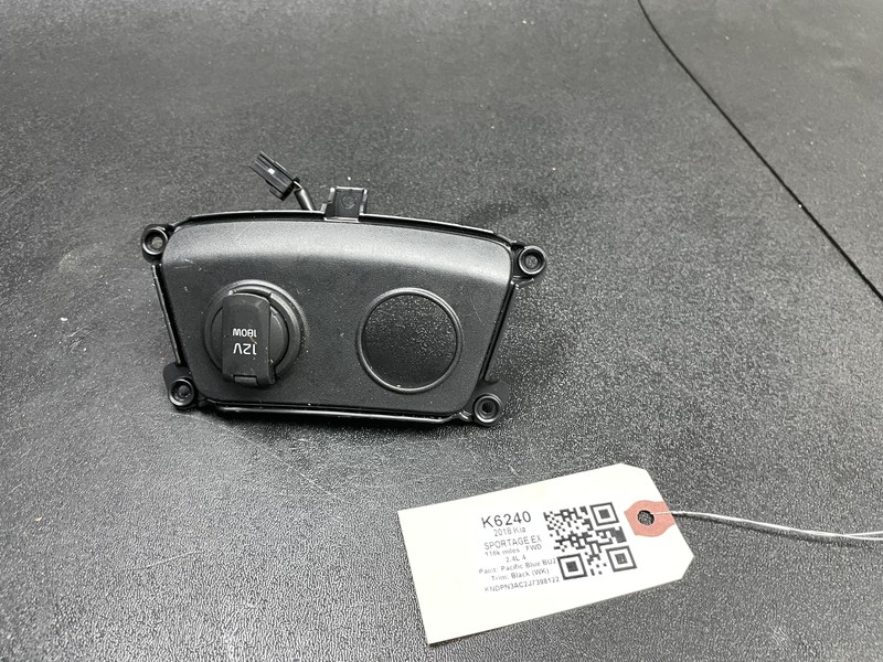 Center Console Trim Cover w/ Power Outlet 2018 Kia Sportage 84638-D9201 19 - 22