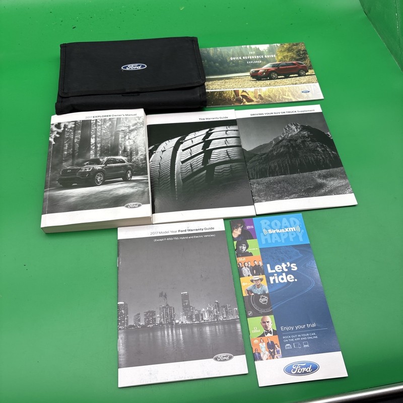 2017 FORD EXPLORER OWNERS MANUAL Quick reference guide with free shipping & Case