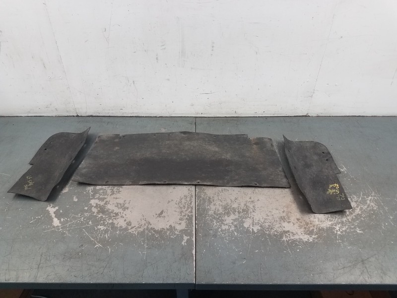 1987 Buick Grand National Radiator Side Filler Panels #457836 F6