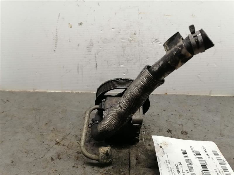 Power Steering Pump Fits 04-07 XJ8 1396565