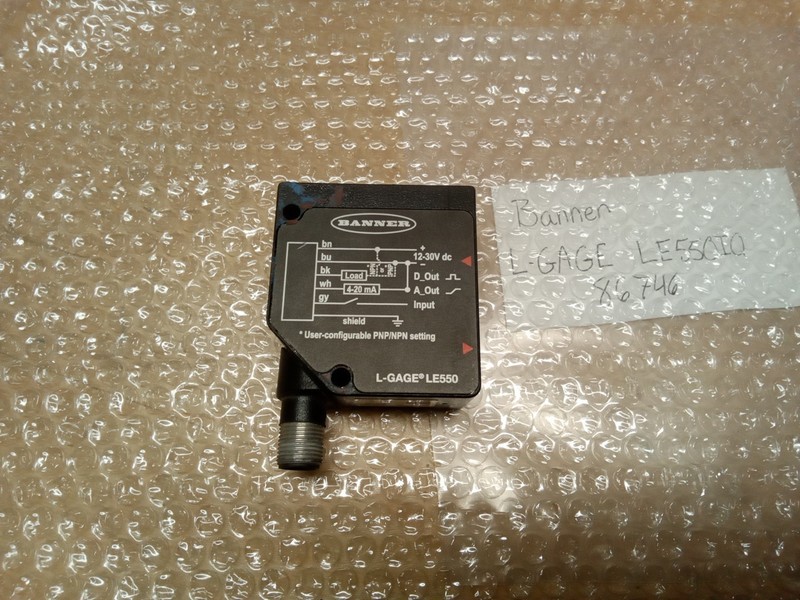 Banner L-GAGE LE550IQ 86746 Laser Sensor