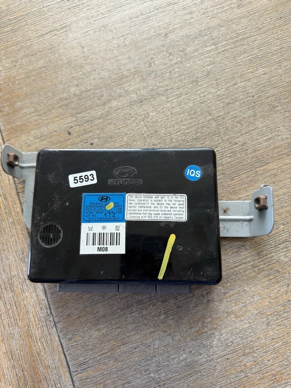 06 TUCSON TRACTION CONTROL MODULE OEM 3637-20