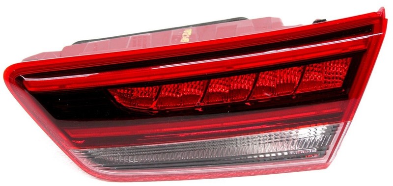 OEM Kia Optima Right Passenger Side Lid Mounted LED Tail Lamp Lens Chip