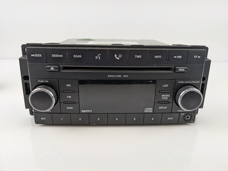 DODGE Nitro Caravan CHRYSLER JEEP Liberty Radio CD Player AUX MP3 08 09 2010 OEM