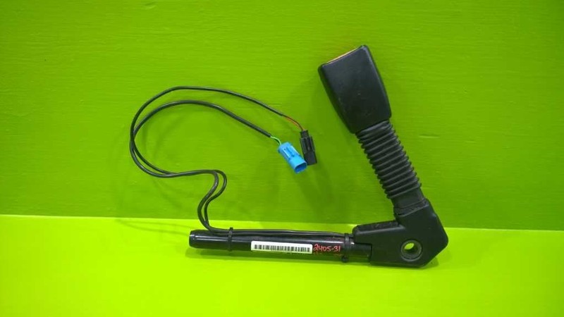 06-08 MINI COOPER 1.6L AT HT PASSENGER RIGHT FRONT SEAT BELT BUCKLE OEM 2405-31