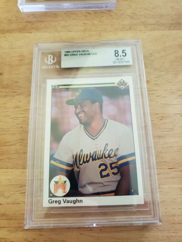 1990 UPPER DECK BASEBALL #25 GREG VAUGHN UER BGS 8.5