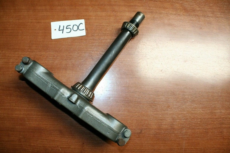 1982 Suzuki RS175 Triple Tree Steering Stem Lower Clamp OEM 82 F