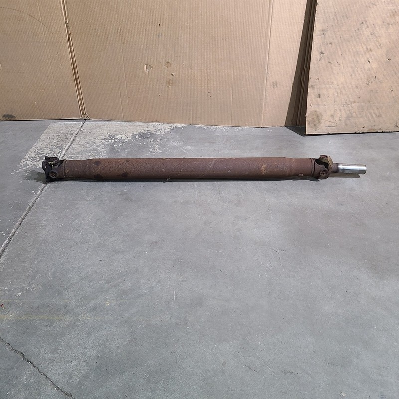 96-98 Mustang Cobra 4.6L Manual Transmission Driveshaft Aa7475