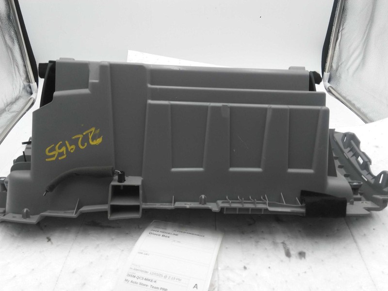 2019 Honda Ridgeline Glove Box Silver Used OEM Part 2211879 52K Miles