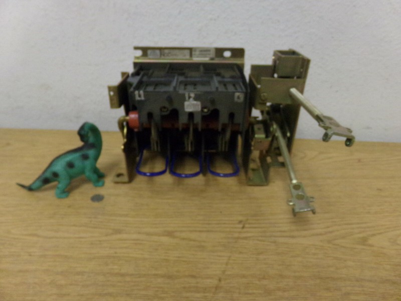 Square D 9422 TE-2 Series A Disconnect Switch *FREE SHIPPING*