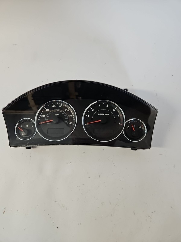 08 Grand Cherokee Commander Speedometer Instrument Cluster Gauges 162,666 Miles