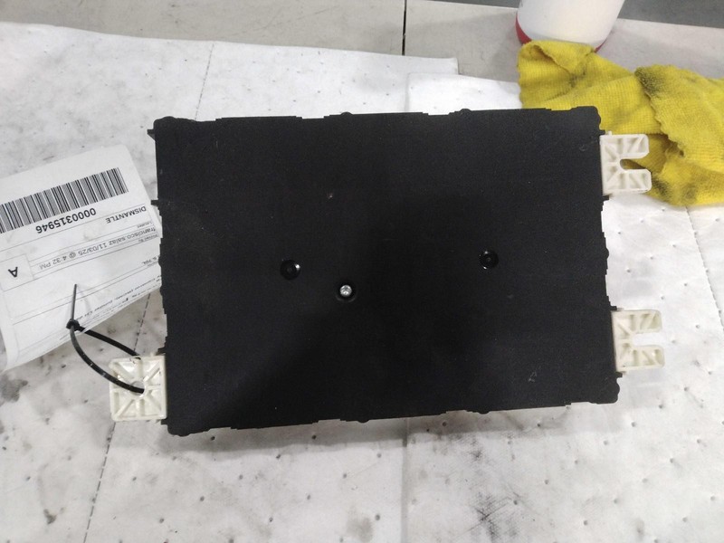 2013 RAM DODGE 1500 PICKUP Body Control Module OEM 4692251AD Used 195K Miles