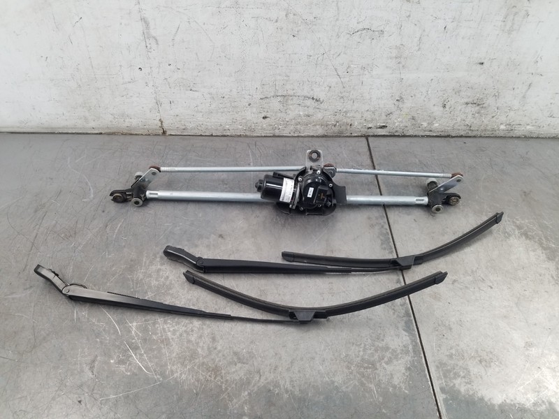 2024 Ford F250 Super Duty Diesel Windshield Wiper Motor / Arms #5115 E5