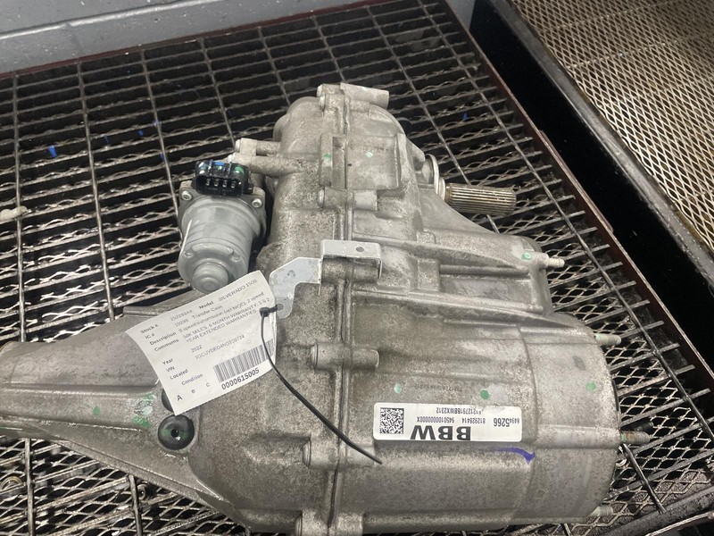 22 CHEVROLET SILVERADO 1500 Transfer Case MQE 58k miles 6 Month Wnty!