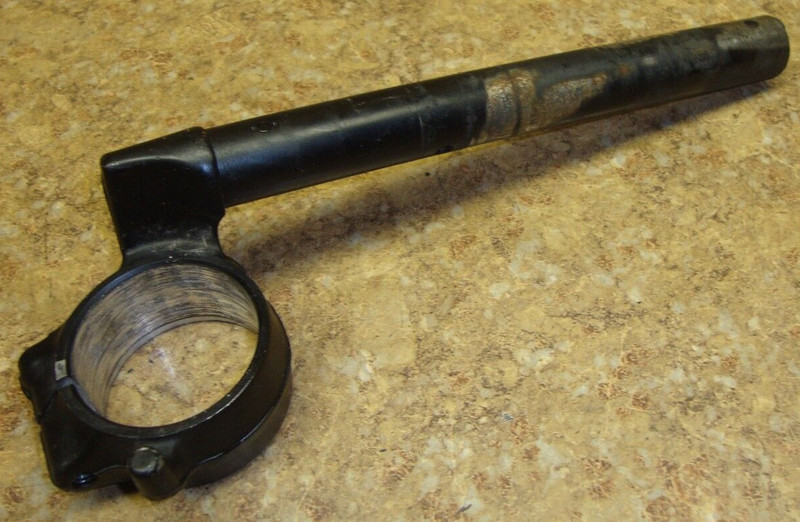 2005 Honda CBR1000RR CBR 1000 RR CBR1000 Right Handlebar Handle Bar Mount 05 RH