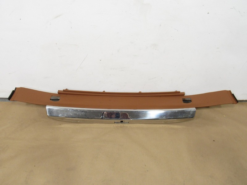 10-20 Bentley Mulsanne 2012 Rear Trunk Boot Sill Scuff Plate Trim Panel @1