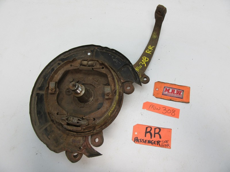 SPINDLE KNUCKLE ABS BRAKES PASSENGER RR RH R RIGHT BACK REAR for 95-00 MILLENIA