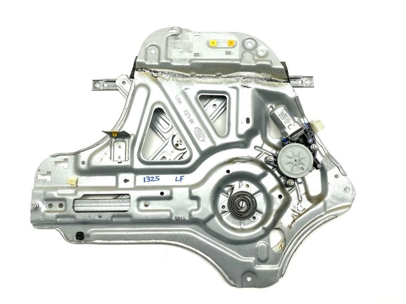 Left Driver Front Door Window Regulator W/ Motor Fits 2006-2012 Kia Sedona 87729