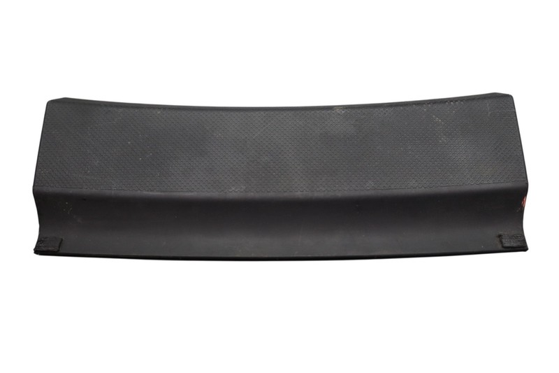11-15 Volkswagen VW Touareg Front Center Radiator Support Access Cover Oem