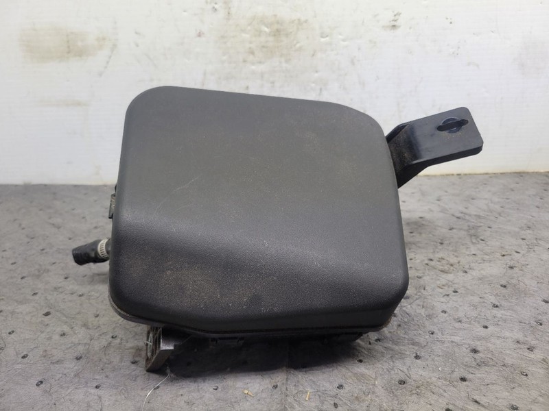 Fuse Box Engine Fits 16-22 MAZDA CX-3 1573848