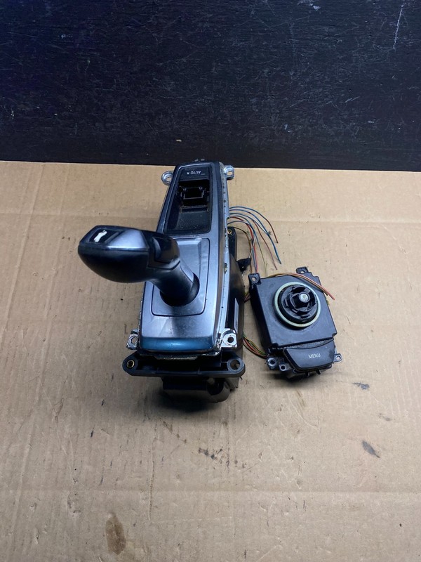 2007 - 2013 BMW X5 E70 Shift Shifter Selector Gear W/ Menu SwitchOEM AD5092 DG
