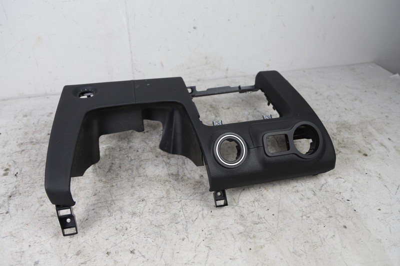 2014-2020 MASERATI GHIBLI DASH DASHBOARD LEFT DRIVER SIDE LOWER KNEE PANEL OEM