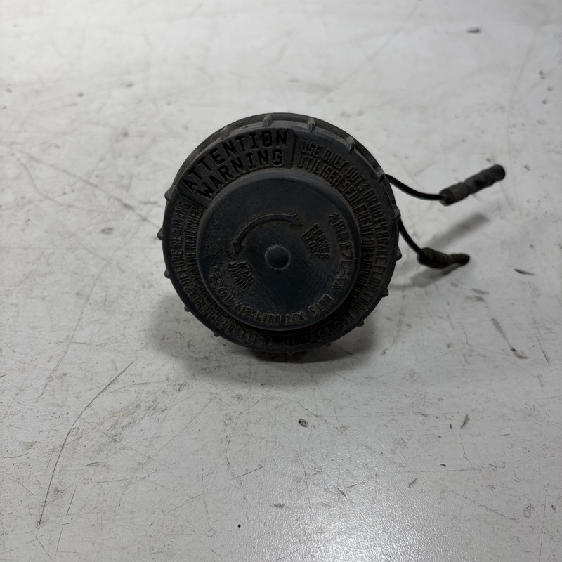 99-04 Honda Odyssey Master Cylinder Cap 46662-S0X-003 OEM