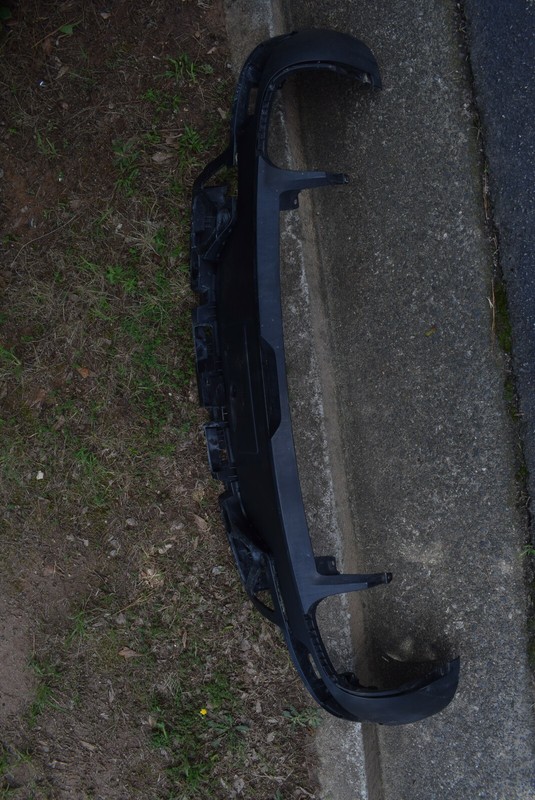 2015-2020 PORSCHE MACAN S REAR LOWER SPOILER FACTORY OEM LOCAL PICKUP