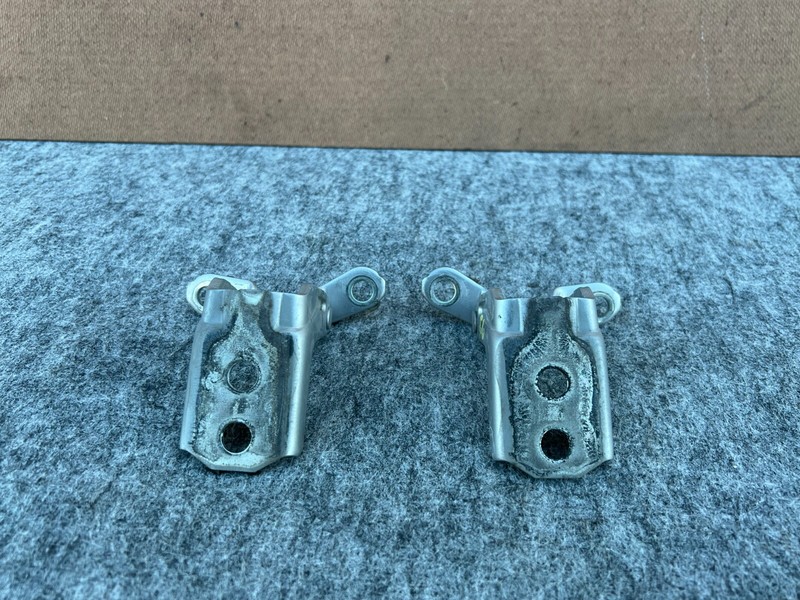 INFINITI Q50 2014-2022 OEM FRONT LEFT DRIVER DOOR HINGE HINGES BRACKETS PAIR