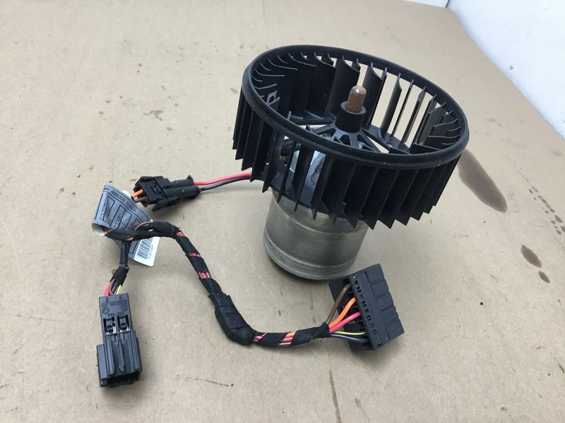 Mercedes GL550 X166 2015 Rear Small AC A/C HVAC Heater Blower Motor Fan 13-16 :M