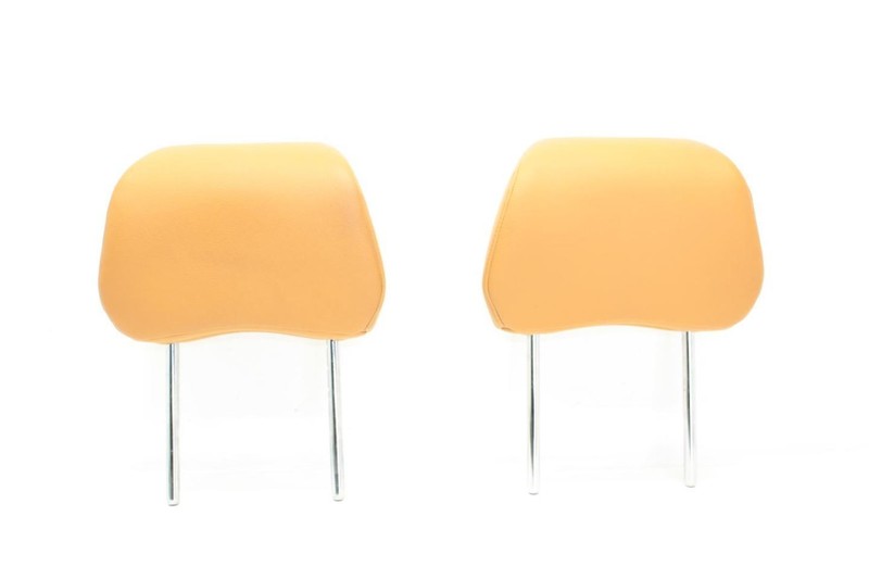 05-06 Nissan 350Z 3.5L Coupe Orange Pair of Left and Right Front Headrests