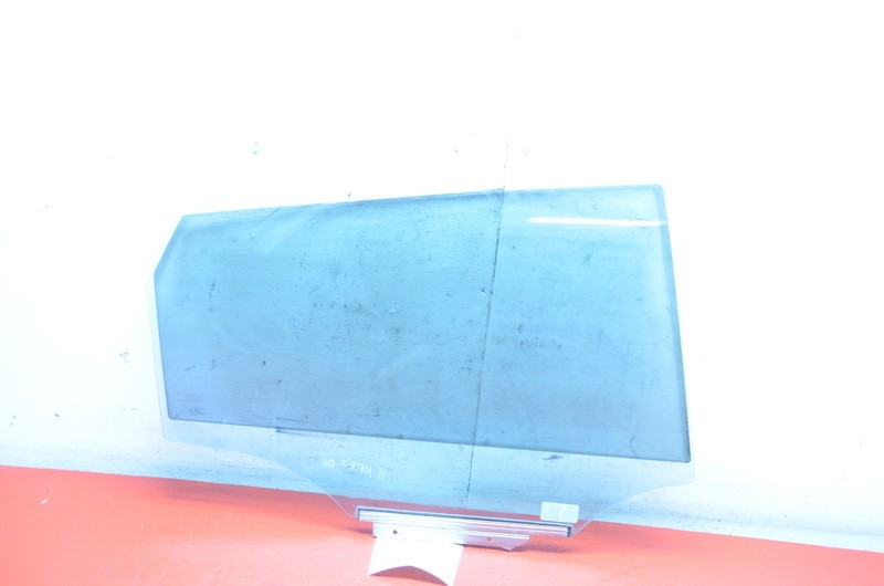 09-14 TOYOTA MATRIX REAR RIGHT PASSENGER SIDE DOOR WINDOW GLASS OEM