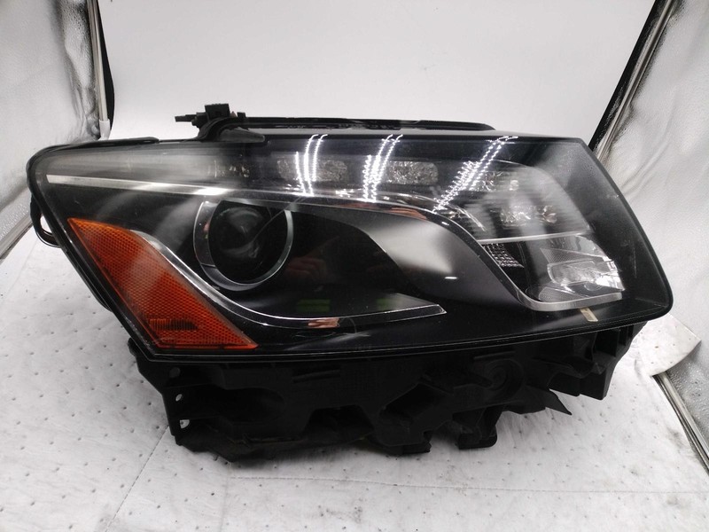 2012 Audi Q5 Right Headlight Assembly Silver Used with Cracks & Scratches