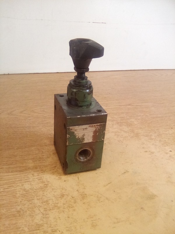 Rexroth DBDH10 G13/1002 Relief Valve "BROKEN KNOB"