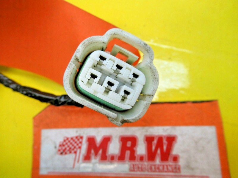 WIRE PLUG CONNECTOR TAIL LIGHT TAILLIGHT HARNESS LAMP for 03 04 05 MR2 SPYDER