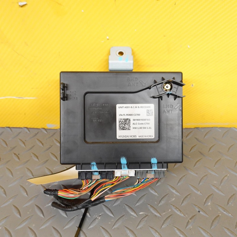 2018-2019 HYUNDAI SONATA Body Control Module Bcm Bcu 95400-c2700 Oem