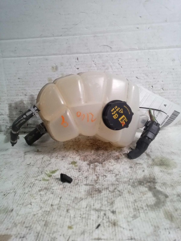 2019 Lincoln Nautilus Engine Coolant Reservoir OEM Grey 2.0L 90000 Miles