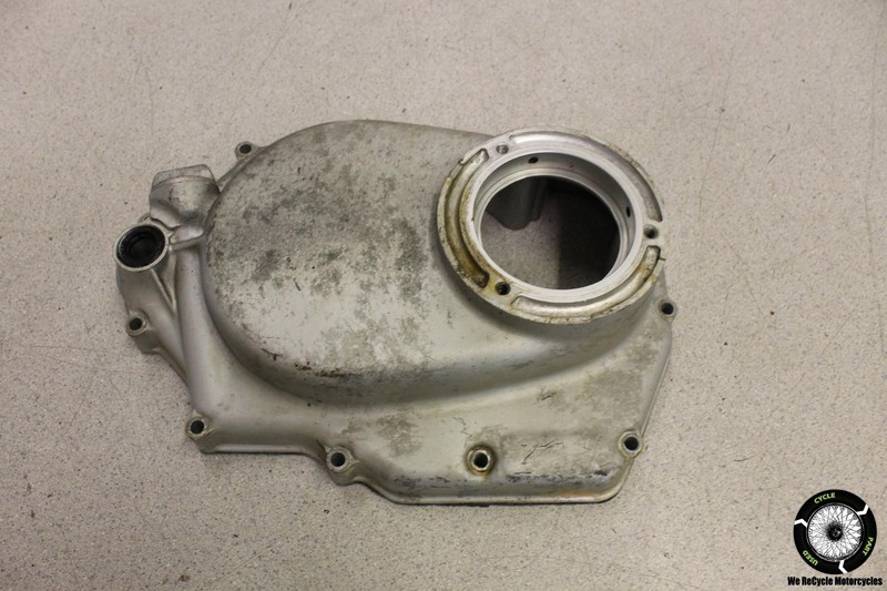 1972 Honda CB175 Super Sport CLUTCH SIDE ENGINE MOTOR COVER GUARD CB 175 72