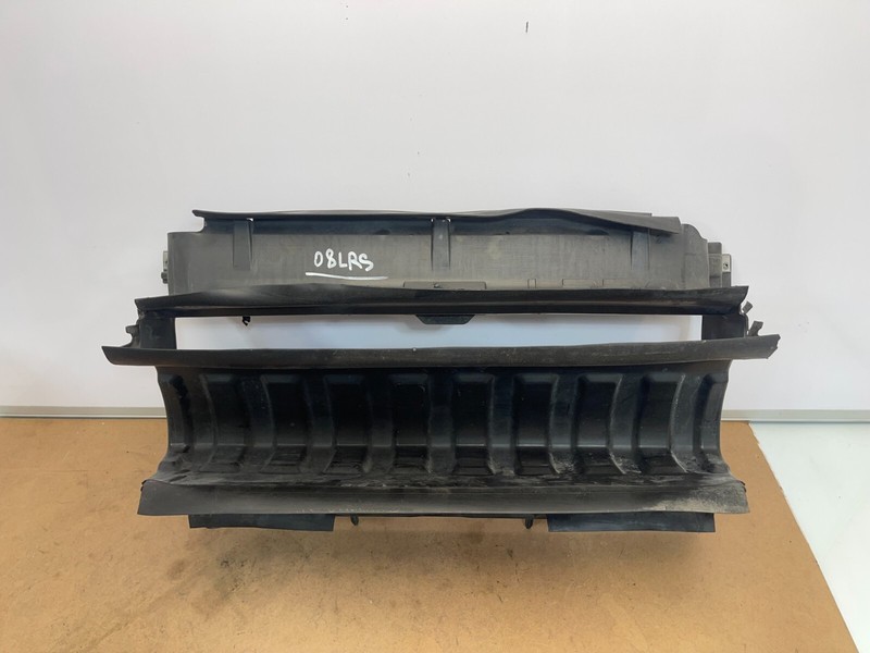 06-09 Range Rover Sport L320 FRONT RADIATOR DEFLECTOR AIR DUCT OEM