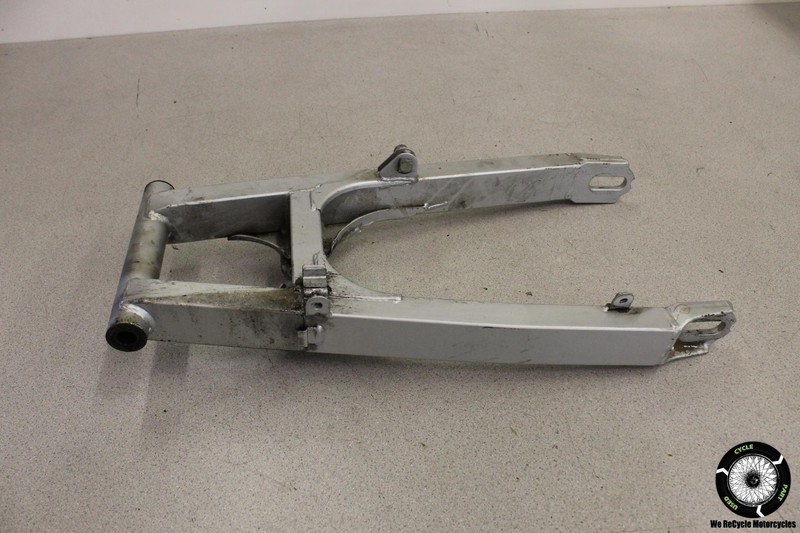2005 Kawasaki Ninja 250R EX250 EX 250 REAR SWINGARM BACK SUSPENSION SWING ARM 05