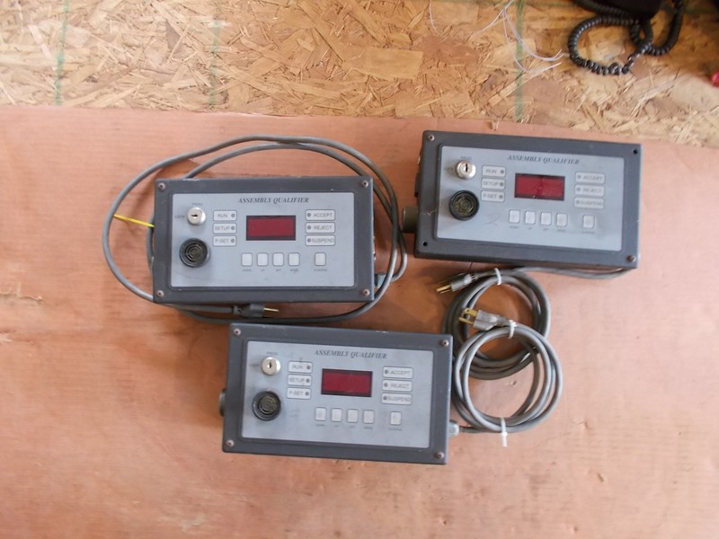 Lot of 3 Atlas Copco Assembly Qualifiers AQ100-0E3 P-176 FOR PARTS OR REPAIR