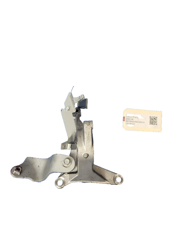 Used Oem NISSAN Front Axle Shaft Support Bracket for 2022-24 Pathfinder 3.5L 2WD