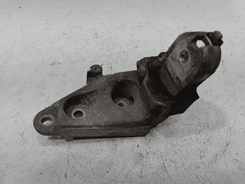 2018-2024 Toyota Camry 2.5L Engine Rear Mount Bracket OEM
