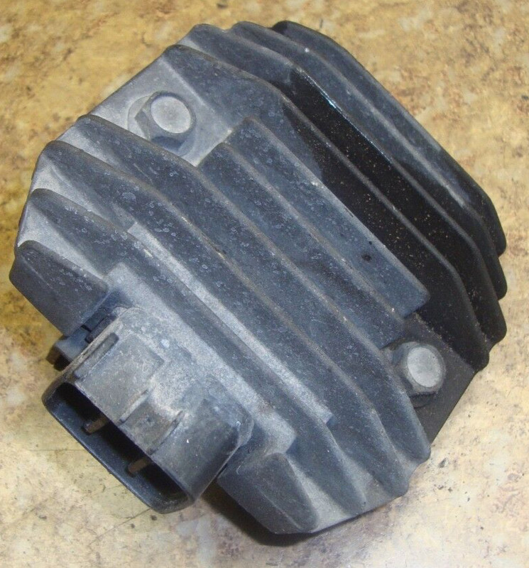 2000 Yamaha XVS650 XVS 650 A V Star Voltage Regulator Rectifier Electrical Vstar