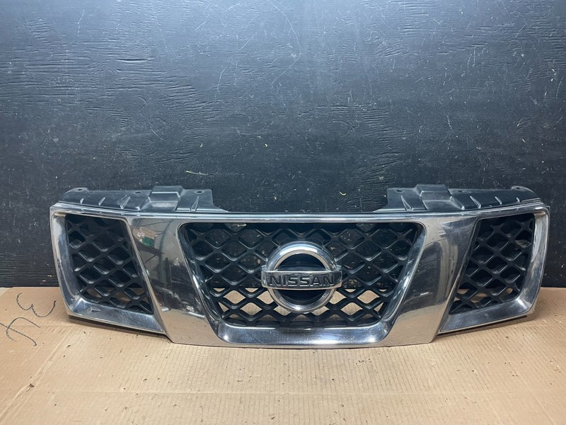 2005 2006 2007 Nissan Pathfinder Chrome Front Upper Grill Grille OEM Y1888 DG