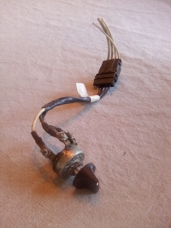 Volvo 8079646 Blower Switch With Harness