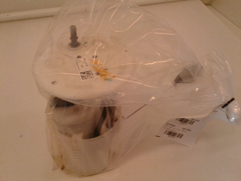 13 2013 Ford Fusion Fuel Pump Assembly 2.5L ID DG93-9H307-PC