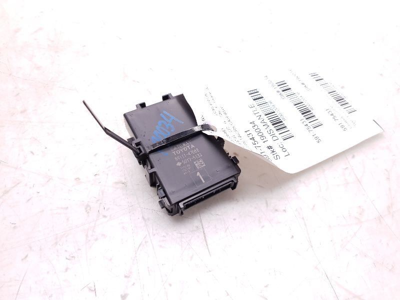 16-17 TOYOTA PRIUS NETWORK GATEWAY CONTROL MODULE ECM ASSEMBLY