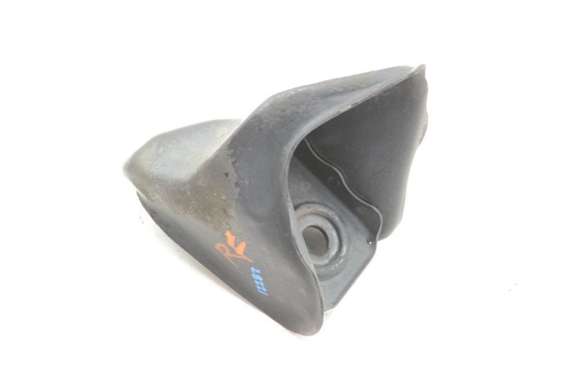 Passenger Right Front Control Arm Mount Bracket Fits 85-89 MR2